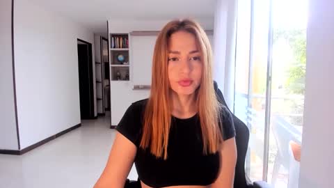 Jennyindependent model . online show from 12/22/25, 05:32