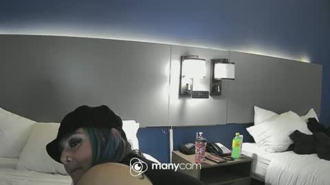 rainbowbright1887 online show from 12/14/25, 10:31