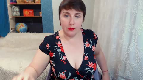 rainbowladyy online show from 12/25/24, 12:26