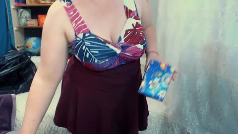 rainbowladyy online show from 12/31/24, 02:14