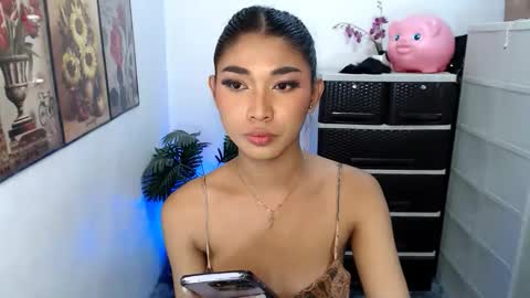 raindrizzle1706 online show from 04/12/26, 10:53