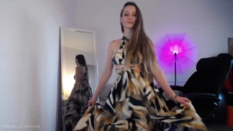 Call me Lei online show from 12/30/24, 02:30