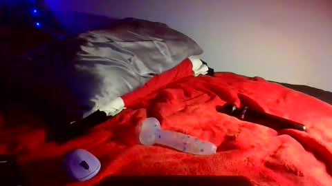 Opal Rainbow online show from 02/13/26, 06:20