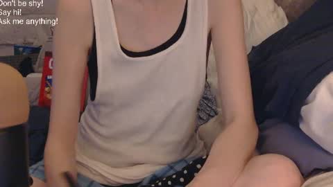 RainyDayEm online show from 07/25/26, 03:48
