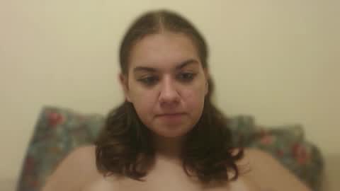 rainyvibe_ online show from 09/12/25, 09:26