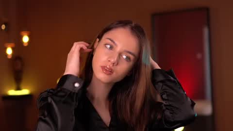 Snapshot of raisadoll chatting on 03/06/25, 08:19 Raisa online show from 03/06/25, 08:19