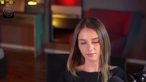 Snapshot of raisadoll chatting on 10/08/25, 06:16 Raisa online show from 10/08/25, 06:16