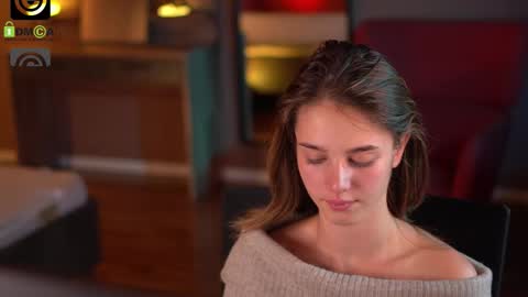 Snapshot of raisadoll chatting on 10/16/25, 09:38 Raisa online show from 10/16/25, 09:38