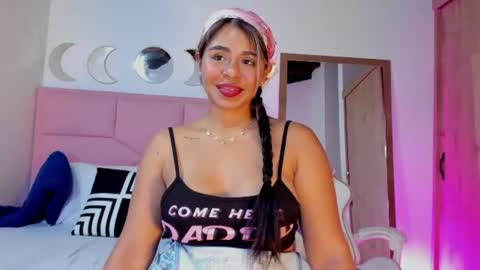 Snapshot of rajjnar_nina chatting on 08/09/26, 12:56 Nina online show from 08/09/26, 12:56