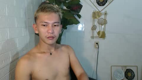 ralfhuge24 online show from 04/11/26, 12:20