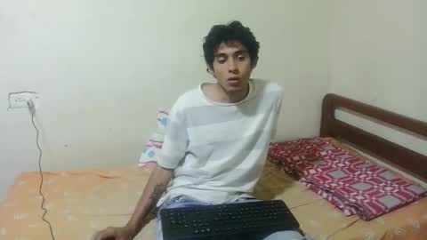 rami_hot0 online show from 12/16/25, 08:03