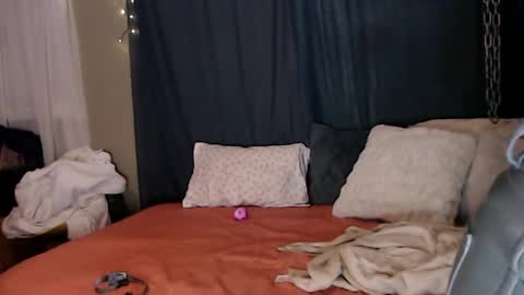    RAMONA Q   online show from 12/20/24, 05:36