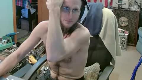 Snapshot of randalltotazz chatting on 12/06/24, 02:06 Randall online show from 12/06/24, 02:06
