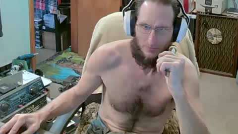 Snapshot of randalltotazz chatting on 12/27/24, 04:43 Randall online show from 12/27/24, 04:43