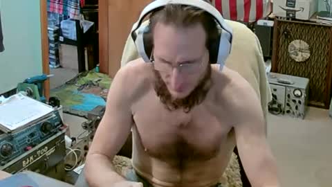 Snapshot of randalltotazz chatting on 12/27/24, 07:46 Randall online show from 12/27/24, 07:46