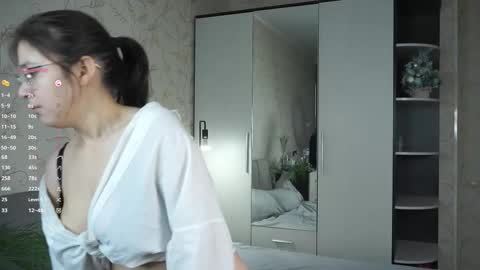 Vilda online show from 09/14/25, 07:18