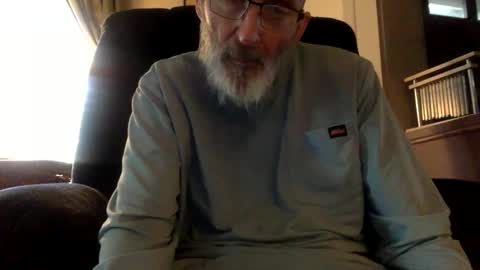 Snapshot of rando56 chatting on 05/27/26, 11:18 Randy online show from 05/27/26, 11:18