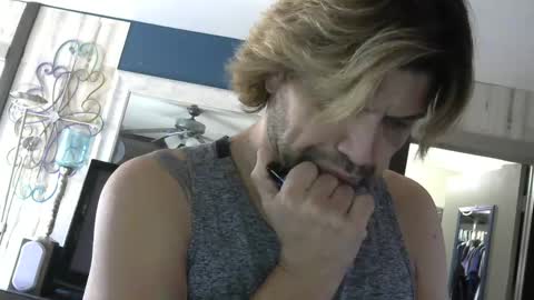 Snapshot of randybater8in chatting on 12/10/24, 10:37 Randy8inbater online show from 12/10/24, 10:37