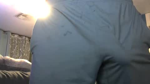 Snapshot of randybater8in chatting on 12/17/24, 05:07 Randy8inbater online show from 12/17/24, 05:07