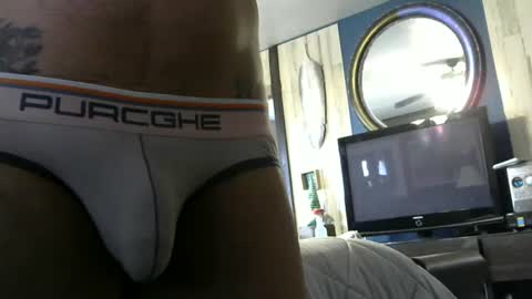 Snapshot of randybater8in chatting on 03/03/25, 07:28 Randy8inbater online show from 03/03/25, 07:28