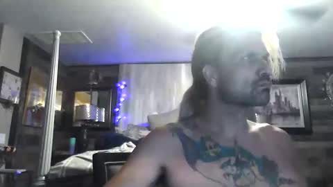 Snapshot of randybater8in chatting on 11/21/25, 08:46 Randy8inbater online show from 11/21/25, 08:46