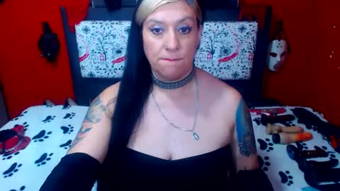 Sonia online show from 01/24/25, 04:27