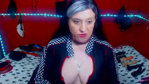 Sonia online show from 09/25/25, 03:10