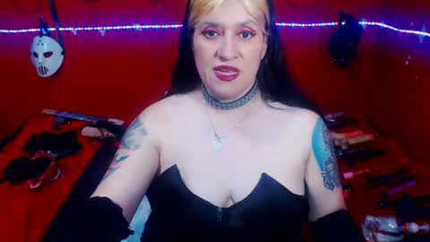 Snapshot of randymaturex01 chatting on 05/25/26, 02:06 Sonia online show from 05/25/26, 02:06