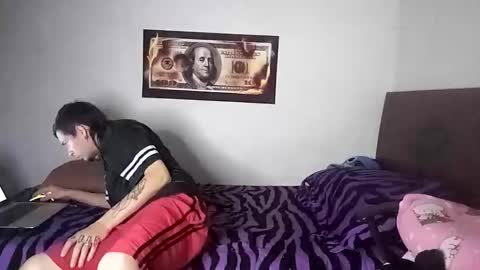 Rangel and Lola online show from 09/18/25, 01:40