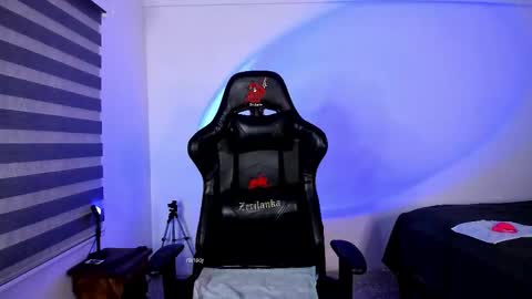 Jonas online show from 10/19/25, 12:00