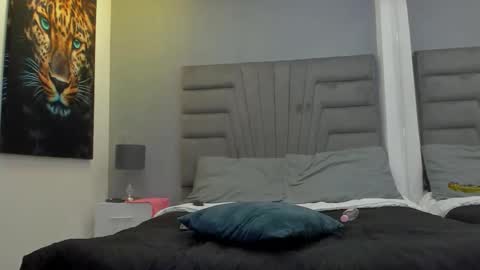 Raphael Nyon online show from 02/06/26, 04:06