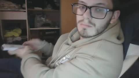 raphaellamane250601 online show from 01/01/25, 08:15