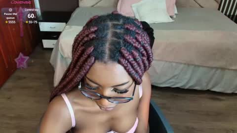 Raquel online show from 03/08/25, 02:40