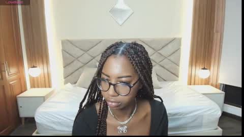 Raquel online show from 02/24/26, 12:14