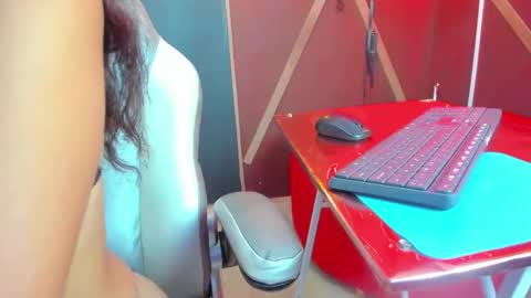 Snapshot of rashelderosa chatting on 06/02/26, 12:07 RashelDerosa online show from 06/02/26, 12:07