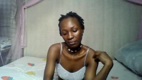 Snapshot of rasta_berry chatting on 06/19/26, 06:18 rasta online show from 06/19/26, 06:18