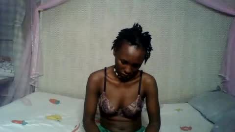Snapshot of rasta_berry chatting on 06/23/26, 06:22 rasta online show from 06/23/26, 06:22