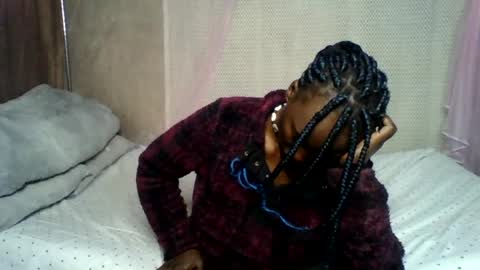 Snapshot of rasta_berry chatting on 07/15/26, 05:40 rasta online show from 07/15/26, 05:40