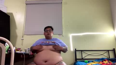 Snapshot of rastafool chatting on 09/26/25, 05:00 Aewchub online show from 09/26/25, 05:00