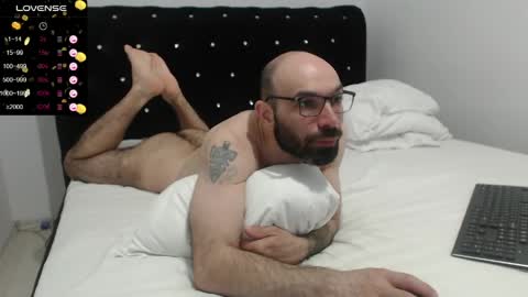 Snapshot of raul27big chatting on 05/01/26, 07:51 RaulWildBoy27 online show from 05/01/26, 07:51
