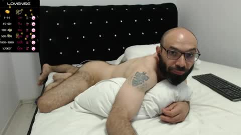 Snapshot of raul27big chatting on 06/04/26, 06:14 RaulWildBoy27 online show from 06/04/26, 06:14