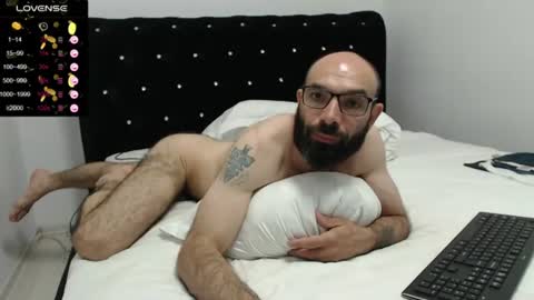 Snapshot of raul27big chatting on 06/10/26, 03:11 RaulWildBoy27 online show from 06/10/26, 03:11