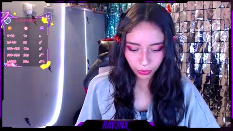   online show from 10/28/25, 12:14