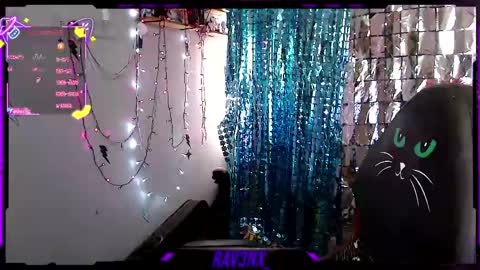   online show from 04/28/26, 10:15