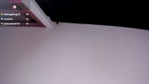 Snapshot of raven__white1 chatting on 03/09/25, 12:53 Raven online show from 03/09/25, 12:53