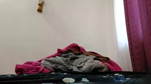 ravenbby online show from 03/11/25, 08:41