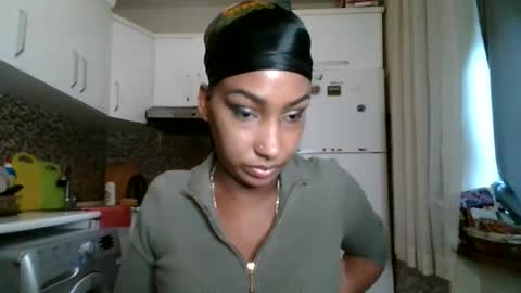ravenbby online show from 05/04/26, 06:31