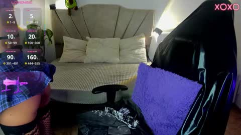 ravencollen online show from 11/13/25, 12:59