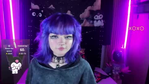 ravencollen online show from 04/20/26, 08:32