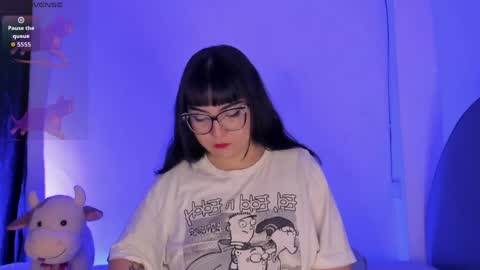 Raven  online show from 04/23/26, 08:24